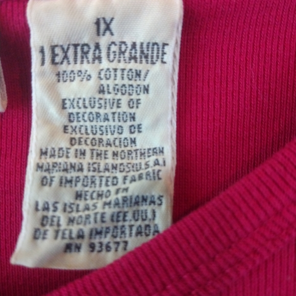 St.Johns Bay Woman Red Tee - Picture 6 of 7